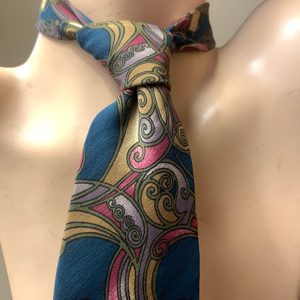 80’s vintage ART NOUVEAU, ART DECO SILK NECKTIE